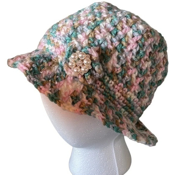 New Handknit Pastel Colored Hat w/Faux Pearl‎ Accent main image 4